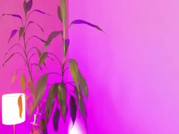 Chaturbate Live Sex Cam of martinaduque_