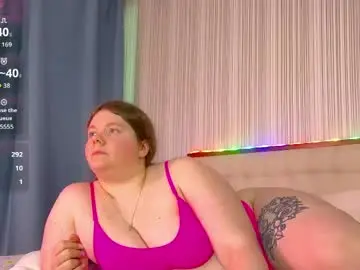 Chaturbate Live Sex Cam of rubyvalen
