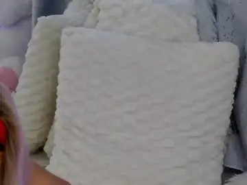 Chaturbate Adult Video Chat of isabelleethan