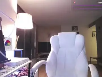 Chaturbate Watch Live Sex Cams of tinykylie