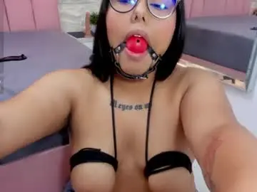 Chaturbate Free Live Porn of mia_jons20