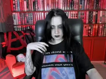 Chaturbate Best live sex cam show of medusagorgona_
