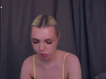 Chaturbate Nude Webcam of vivid_girls