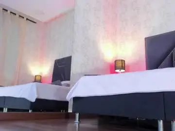 Chaturbate Sex Cam of iris_bells