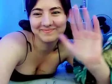 Chaturbate Watch Live Sex Cams of louracliatt