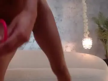Chaturbate Live Sex Cam of silviavanda