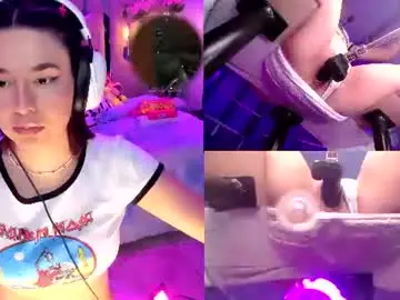 Chaturbate Live Sex Cam of nicoleferrel