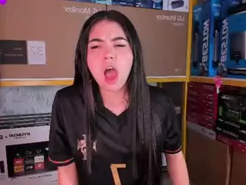 Chaturbate Live Sex Cam of ambarina_