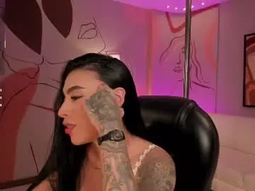 Chaturbate Nude Webcam of christineford1