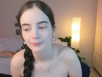 Chaturbate Adult Video Chat of bellavyn
