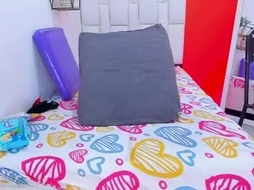 Chaturbate Free Porn Cam of lia_antonella69