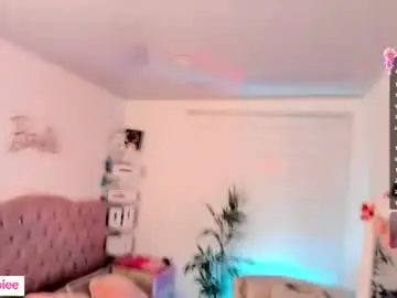 Chaturbate Live Sex Cam of _barbie_joy