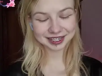 Chaturbate Best live sex cam show of quennabrucker