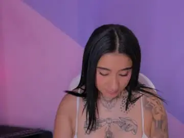 Chaturbate Sex Cam of adri_tatto_