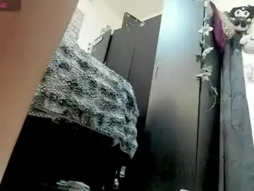 Chaturbate Live Sex Cam of dolly_bones
