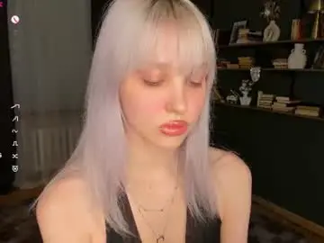 Chaturbate Free Porn Cam of _shiningstar