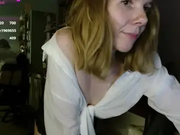 Chaturbate Live Sex Cam of daisy_lovely