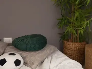 Chaturbate Live Sex of katia_cute_