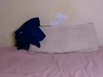 Chaturbate Live Sex Cam of princes_leilani
