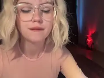 Chaturbate Free Live Porn of super_pixie