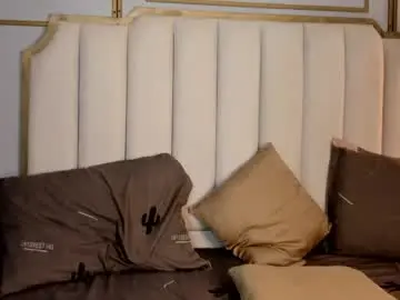 Chaturbate Free Porn Cam of vaiolethsan