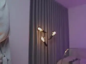 Chaturbate Free Live Porn of annieguzman_