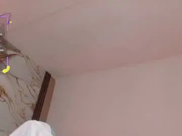 Chaturbate Best live sex cam show of ahvi_ebony