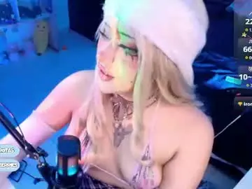 Chaturbate Live Sex Cam of toky_doll