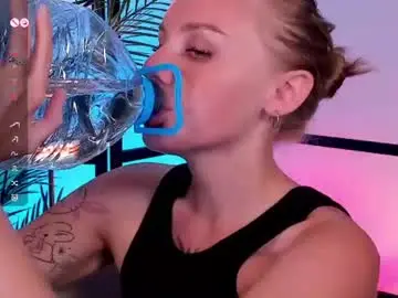 Chaturbate Watch Live Sex Cams of lushcherry