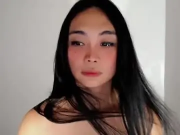 Chaturbate Nude Webcam of aliana_vibeme