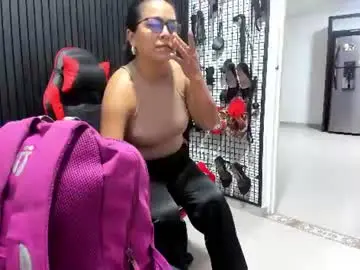 Chaturbate Sex Cam of mature_naughty_x