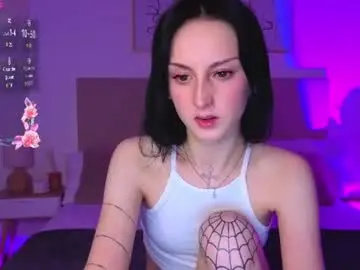 Chaturbate Nude Webcam of little1_molly