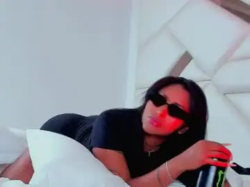 Chaturbate Free Porn Cam of stormybutty18