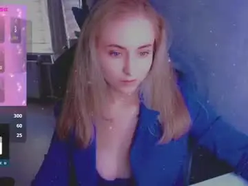 Chaturbate Watch Live Sex Cams of kira_love_sleep