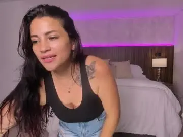 Chaturbate Live Sex Cam of megann_williamss