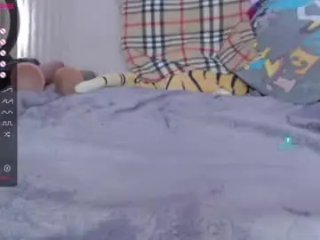 Chaturbate Live Sex Cam of yuli_ya