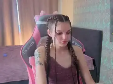 Chaturbate Free Porn Cam of magic_shy