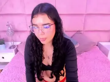 Chaturbate Free Porn Cam of zoee_jhonson