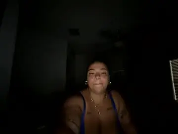 Chaturbate Free Live Porn of desiresxmoe