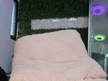 Chaturbate Watch Live Sex Cams of hotfallingdevil