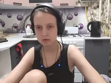 Chaturbate Live Sex Cam of sharleenyodis