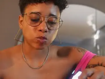 Chaturbate Sex Chat of kelly__thomson