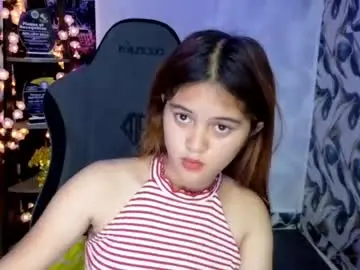 Chaturbate Live Sex Cam of ur_prettyangel