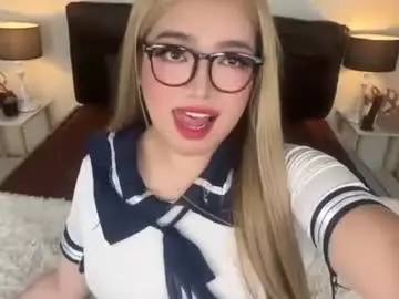 Chaturbate Sex Chat of ur_mistresss_almira