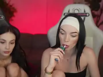 Chaturbate Sex Chat of kira0541
