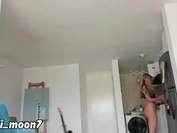 Chaturbate Watch Live Sex Cams of moonssslh
