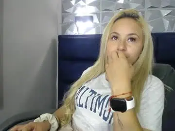 Chaturbate Adult Webcam of angel_white25