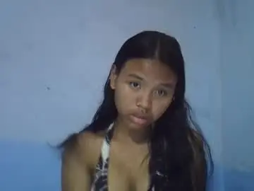 Chaturbate Live Sex Cam of emiehottie