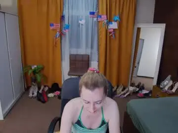 Chaturbate Free Porn Cam of evelynreagan