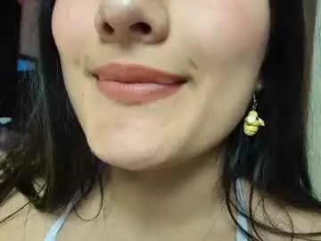 Chaturbate Live Sex Cam of hinata_21_